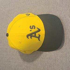 New Era 59Fifty Oakland A's Hat 7 5/8